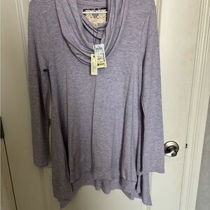 Cupio Lavender Cowl Neck Top